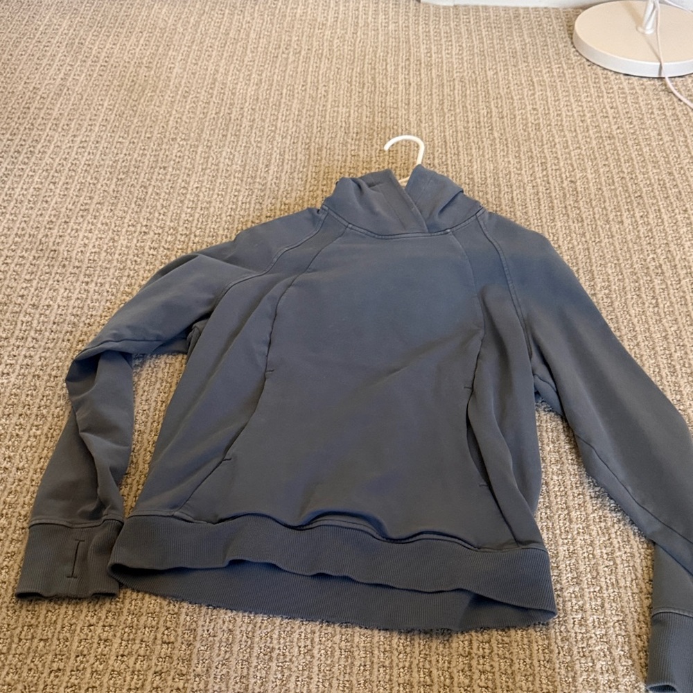 Lulu Blue/Gray Sweat Wicking Sweatshirt